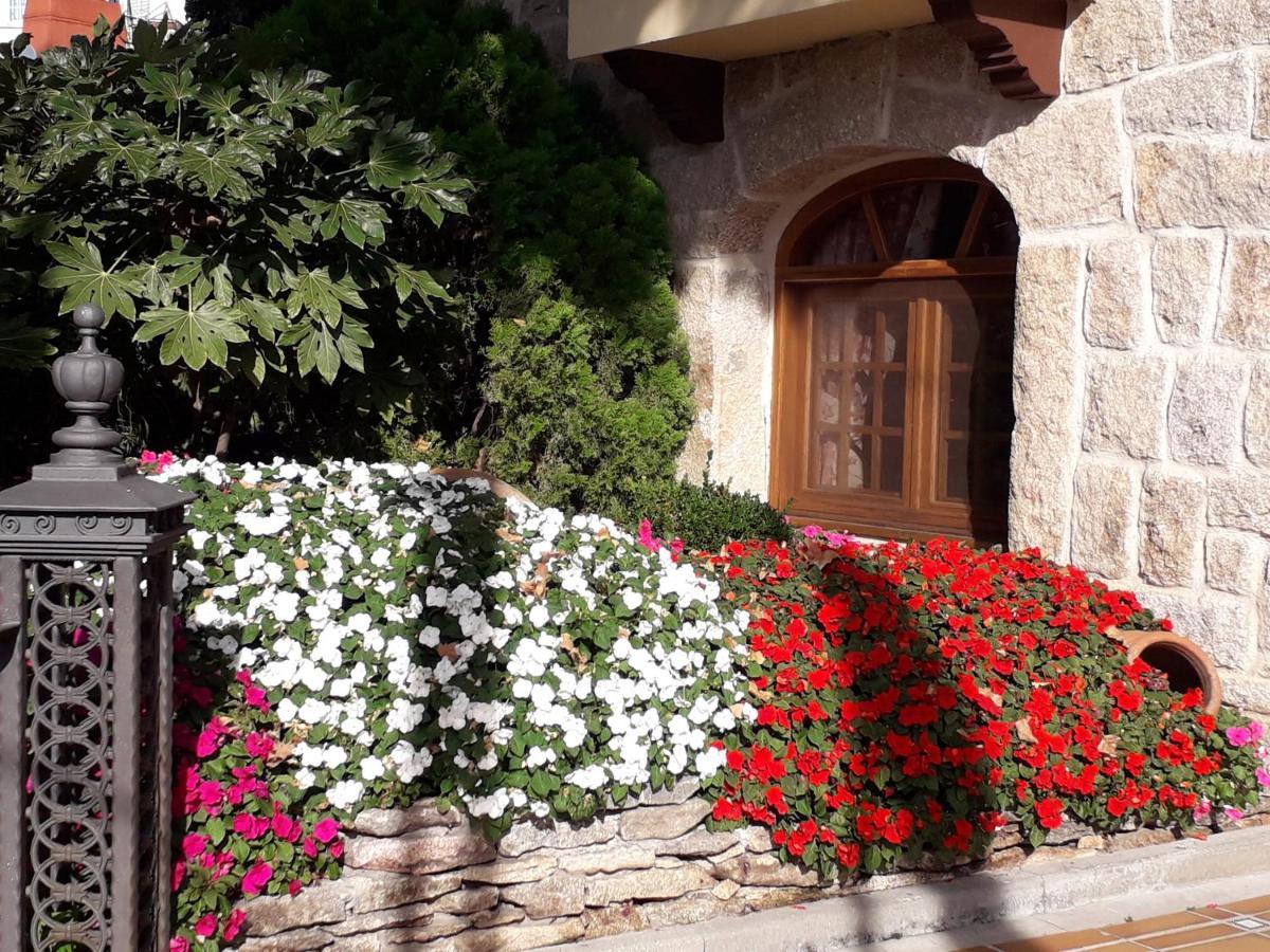 فندق Nava Real نافاثيرّاذا المظهر الخارجي الصورة